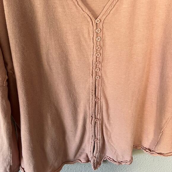 Out From Under UO Slouchy Oversize Button Front V-Neck Drop Shoulder Top Med - Picture 6 of 10